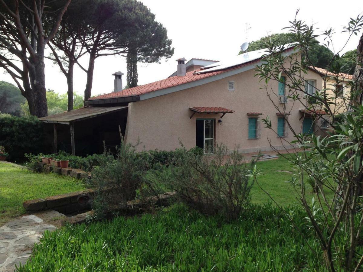 Villa In Punta Ala Exterior photo